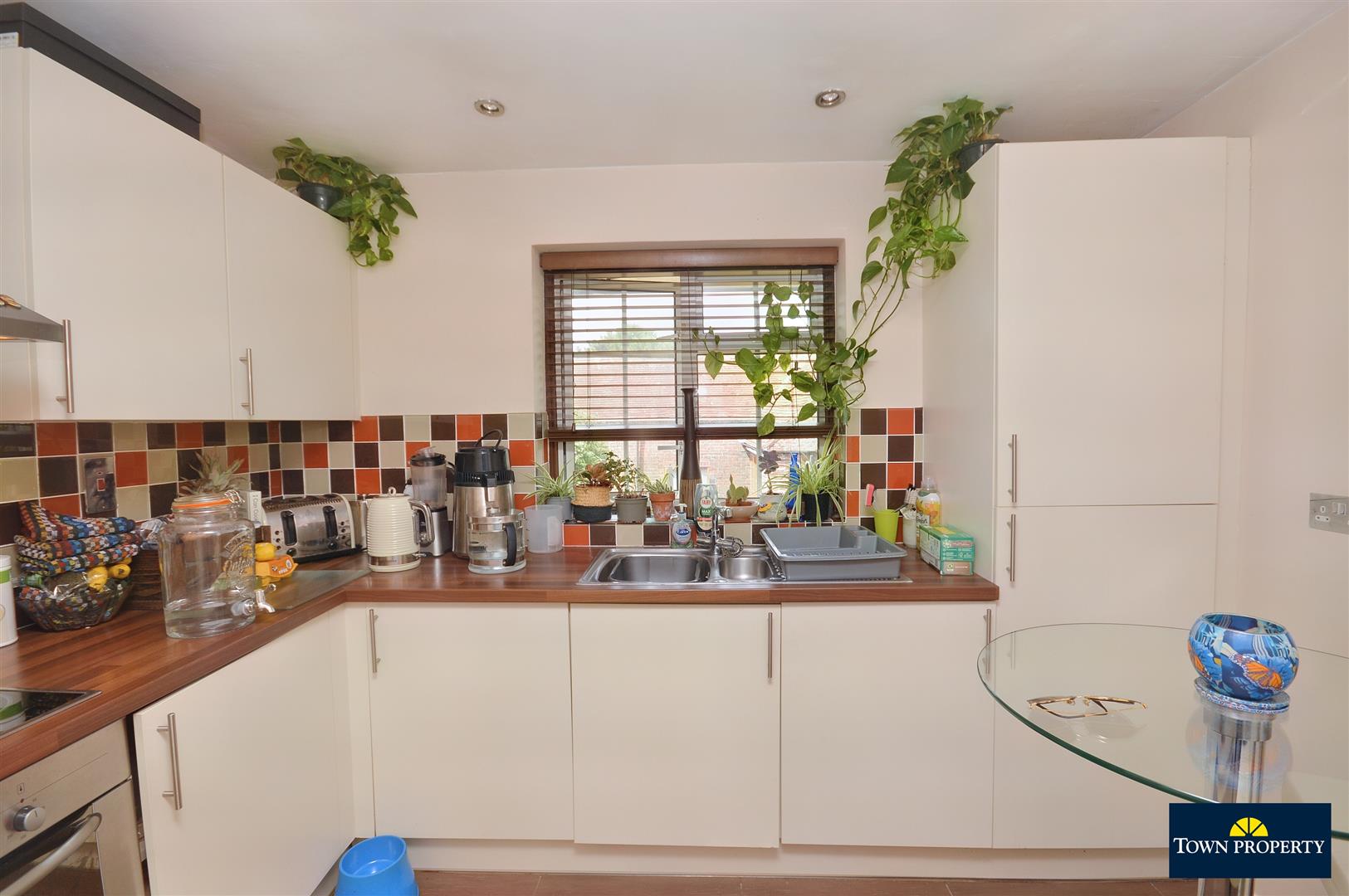 Property Details for Wannock Gardens Wannock, Polegate BN26 5PA Town